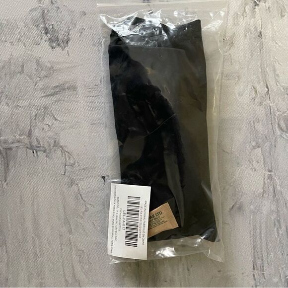 Lele Sadoughi Tortoise Brooklyn Sunglasses - Picture 5 of 9